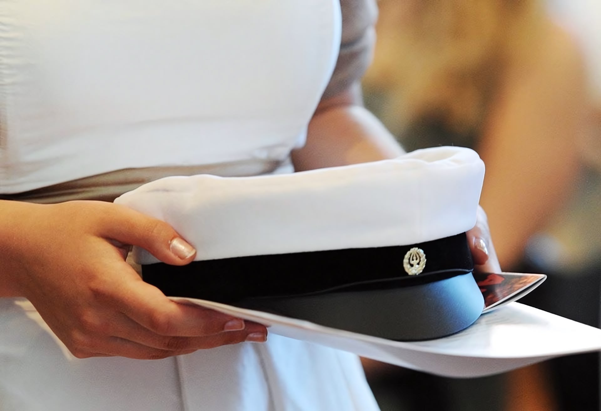 Opiskelijat juhlivat valmistumistaan